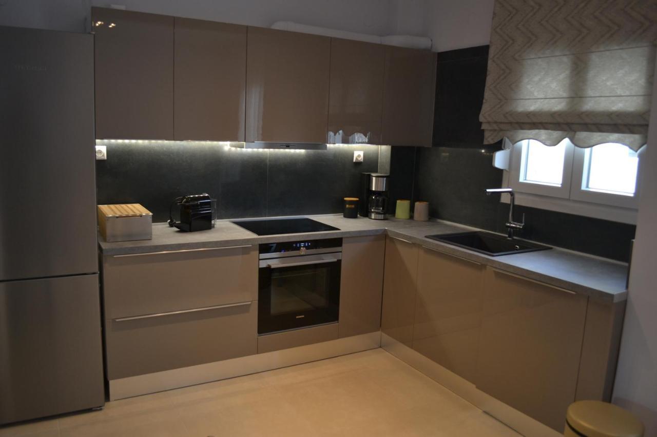 Kalamaria Brand New 1 Bedroom Apartment Szaloniki Kültér fotó