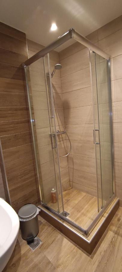 Kalamaria Brand New 1 Bedroom Apartment Szaloniki Kültér fotó
