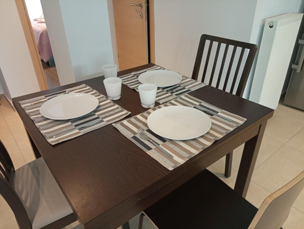 Kalamaria Brand New 1 Bedroom Apartment Szaloniki Kültér fotó